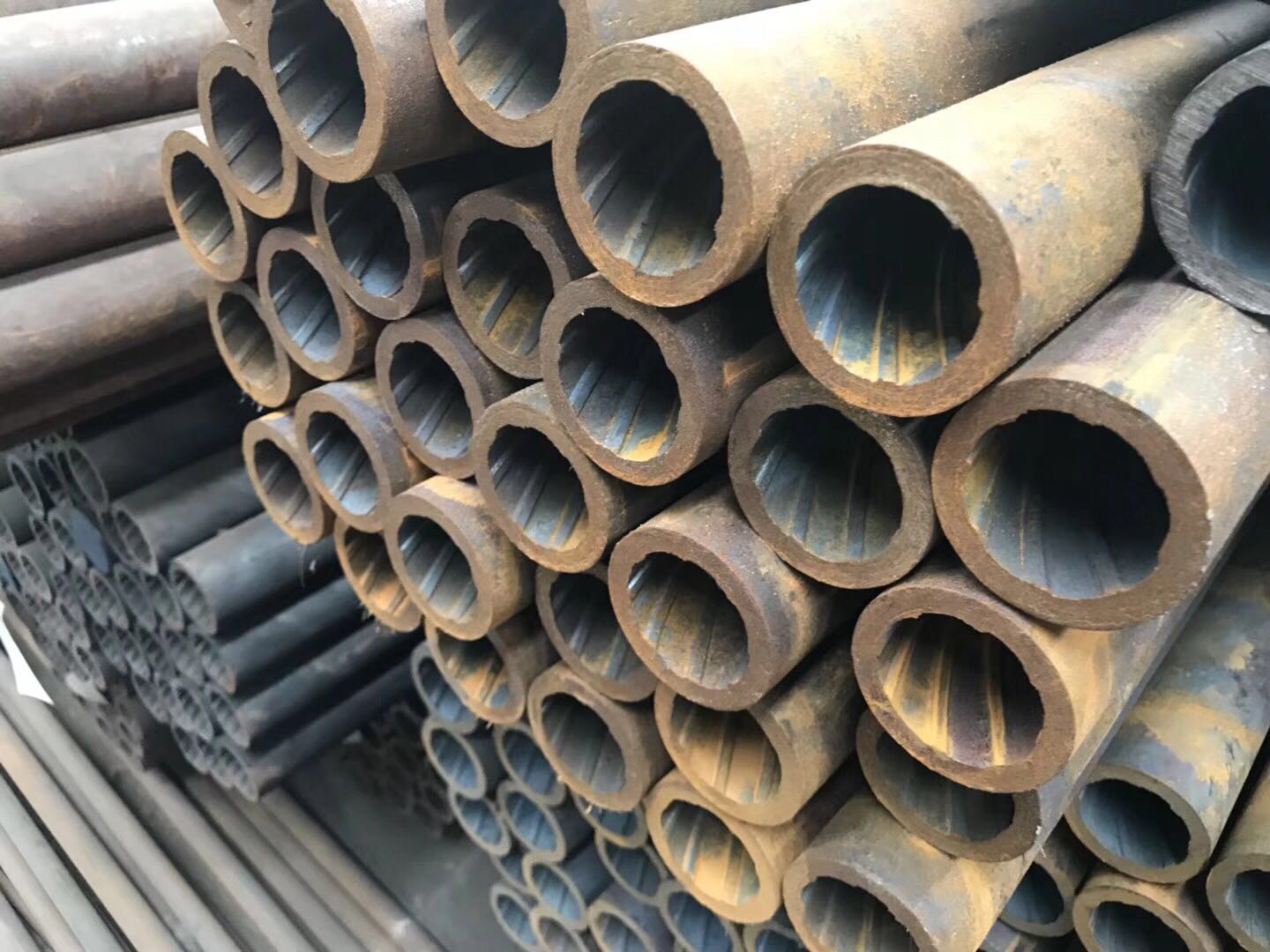 內(nèi)螺紋管:SA-210C/A1、SA-213T2