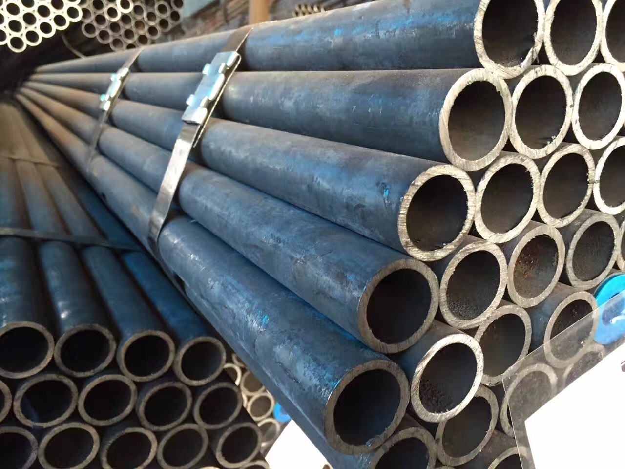 管子Φ63.5×4 ，材質(zhì)12Cr1MoVG，用于低溫再熱器